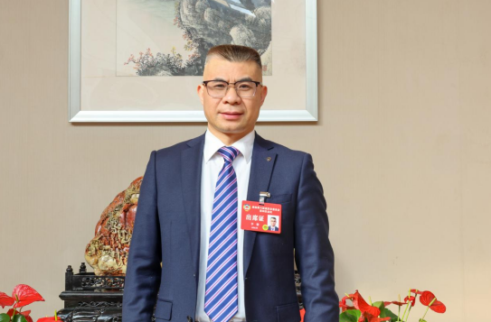 美女内射无套日韩免费播放