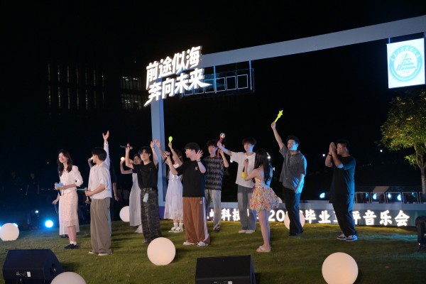 美女内射无套日韩免费播放